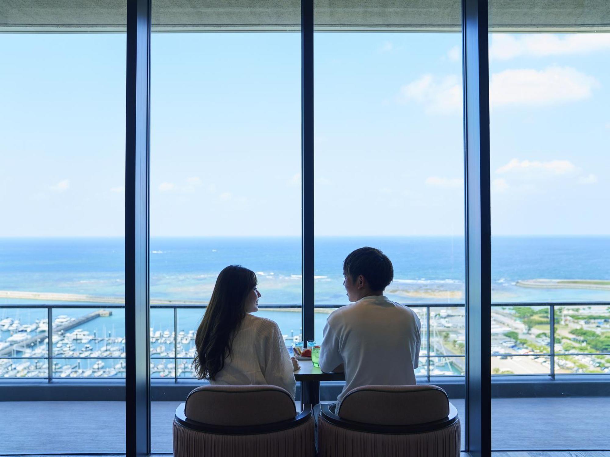 沖縄プリンスホテル オーシャンビューぎのわん 宜野湾市 エクステリア 写真